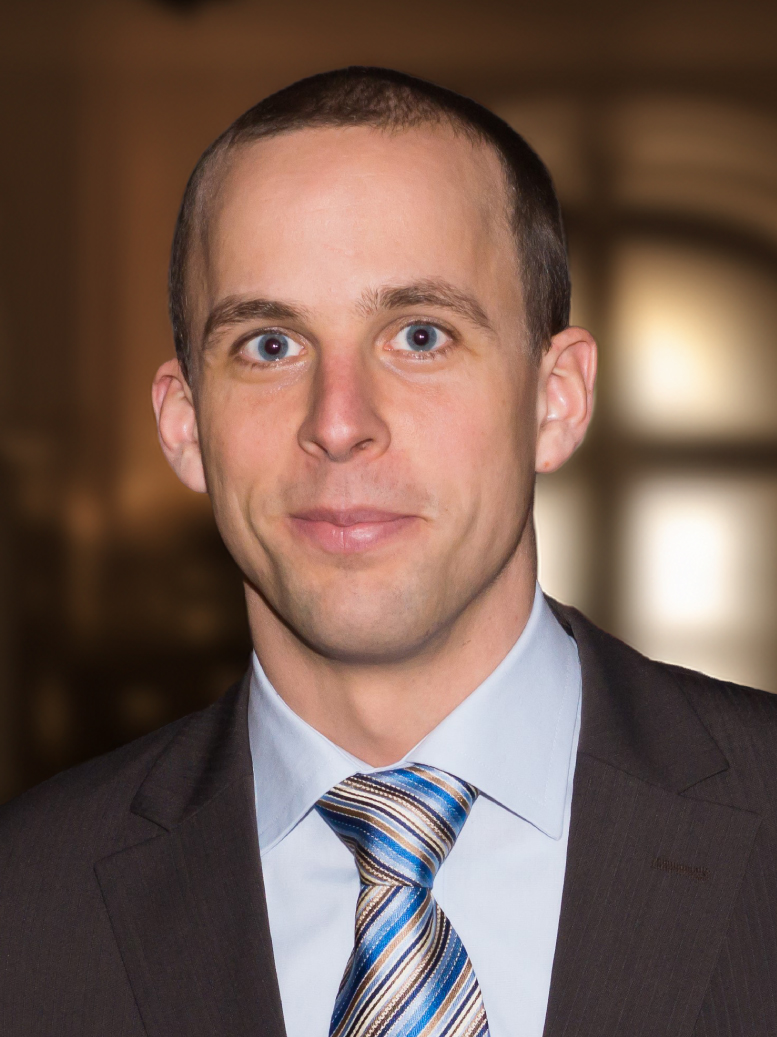 Efficient Self-Supervised Machine Learning for Adaptive Wireless Communication...